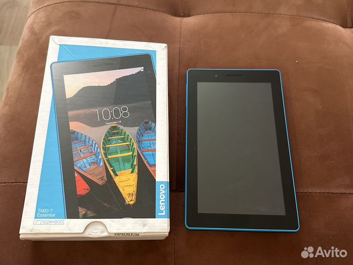 Планшет Lenovo Tab3 7 Essential