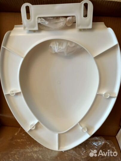 Сиденье для унитаза новое