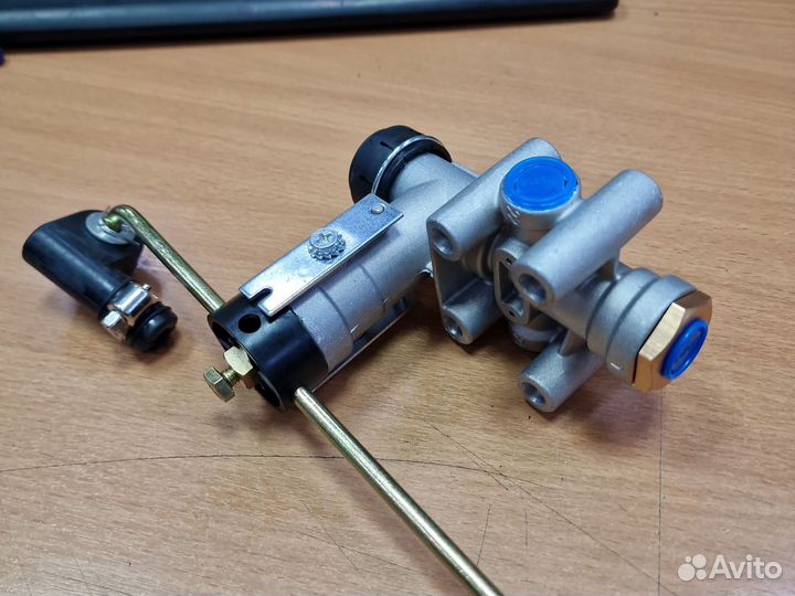 Кран уровня пола BPW, MAN