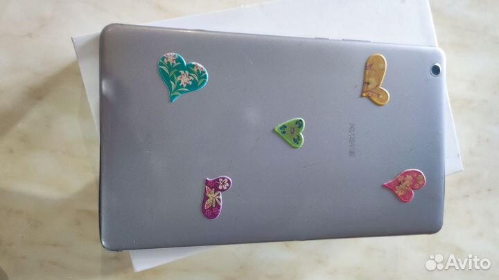 Планшет huawei M3 Lait