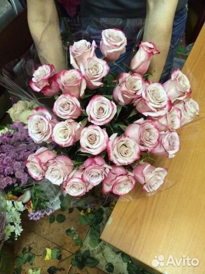 Цветы розы букет