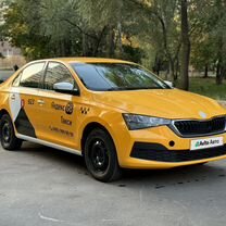 Skoda Rapid 1.6 AT, 2020, 248 000 км, с пробегом, цена 995 000 руб.