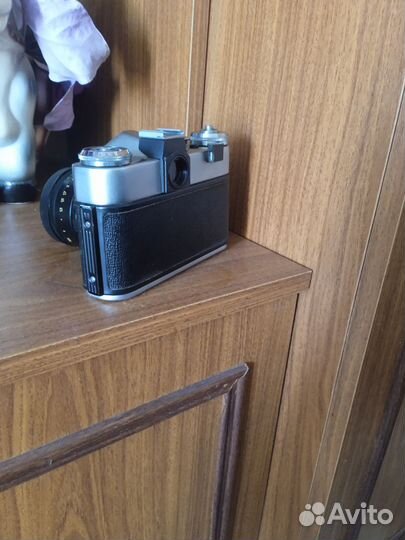 Пленочный фотоаппарат зенит