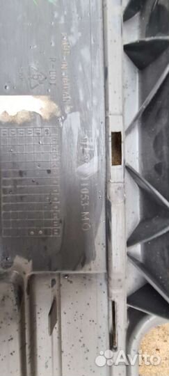 Бампер передний Фольксваген транспортер Т5