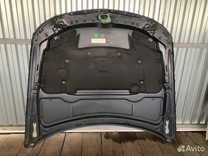 Капот BMW E90 3-Series дорестайл