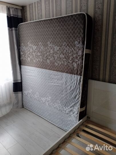 Матрас 180х200 бу