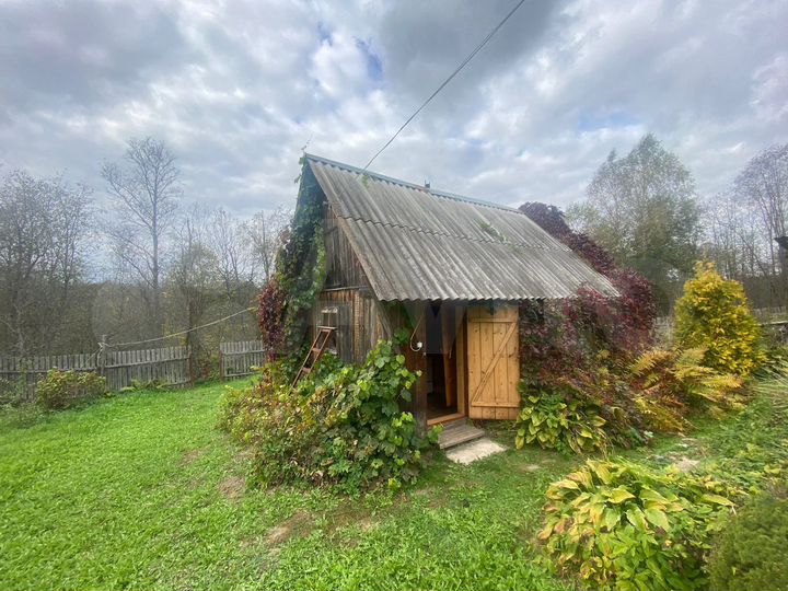 Дом 35 м² на участке 17 сот.