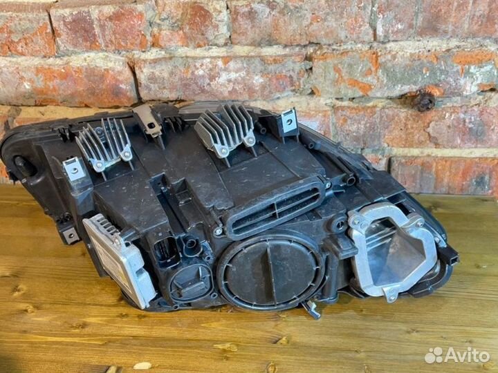 Фары дорестайлинг передние Bmw 5 F11 N52B30 AF