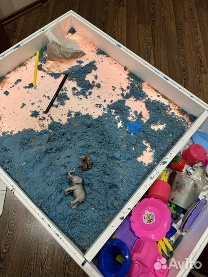 Сенсорный песочный столик