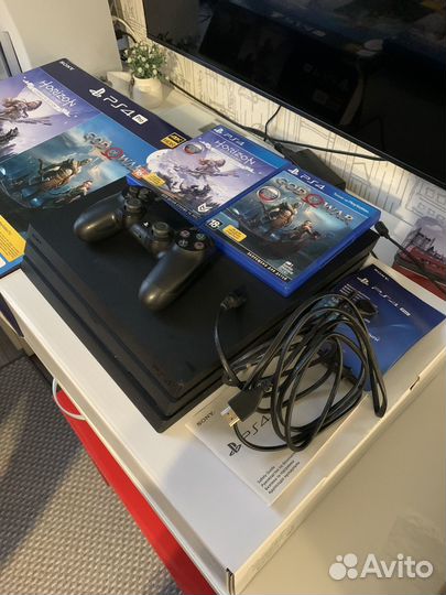 Sony playstation 4 pro 1tb