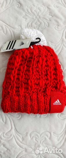 Шапка Adidas женская новая