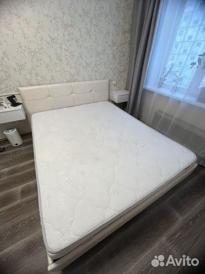 Матрас 160х200 бу