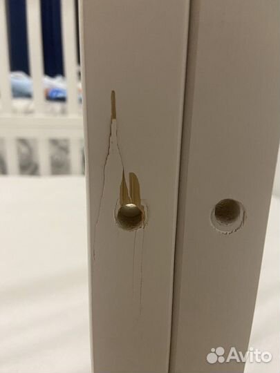 Детская кроватка