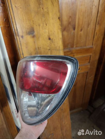 Задняя правая фара subaru Impreza gga