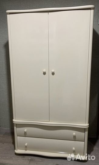 Шкаф для детской комнаты