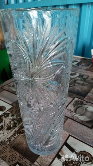 Хрустальная ваза