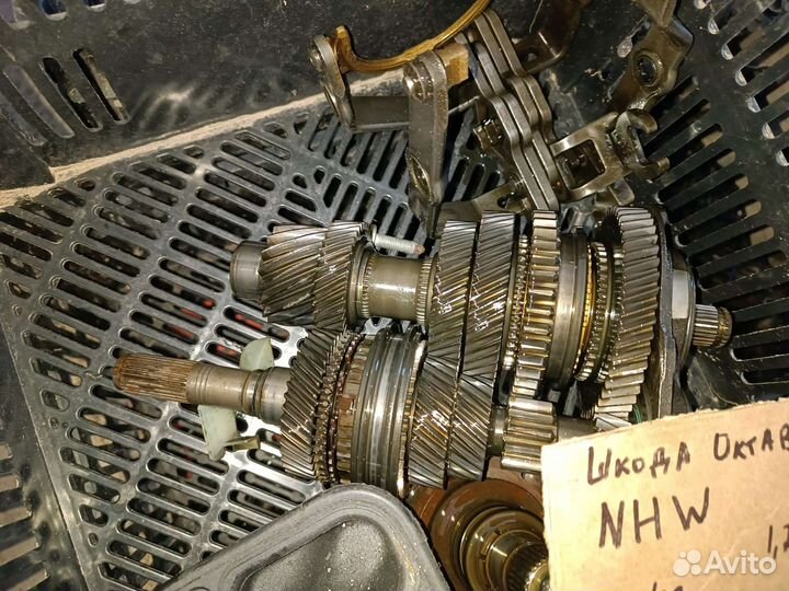 Коробка передач 5 ст Шкода Октавия А7 1,2 TSI
