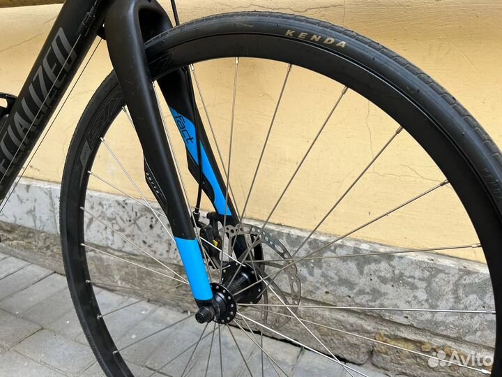 Specialized Diverge шоссейный гравийный велосипед