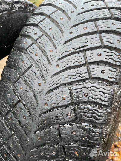 Michelin X-Ice North 4 SUV 225/60 R18