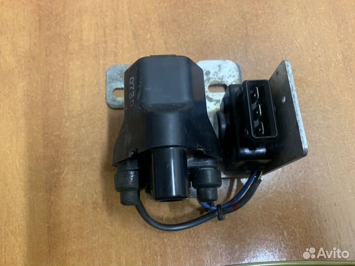 Катушка зажигания с коммутатором Ауди 80/100/А6