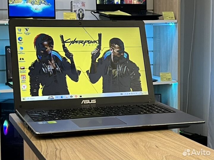 Крутой ноутбук от компании Asus