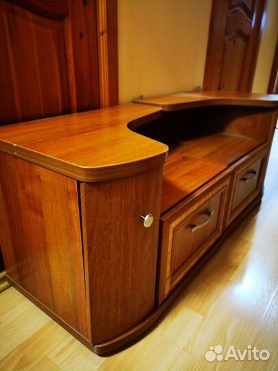 Две прикроватные тумбы Лазурит (светлый орех)