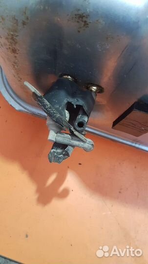 Топливный бак на Mercedes W210 E-class