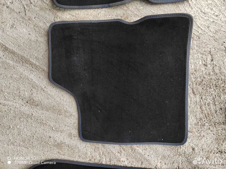 Велюровые коврики