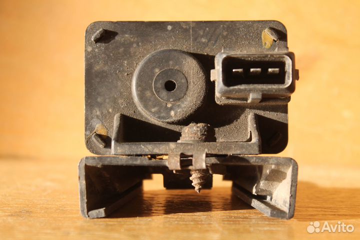 Датчик абсолютного давления Skoda Octavia tour