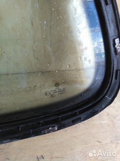 Форточка задняя левая Фольксваген Пассат Б7