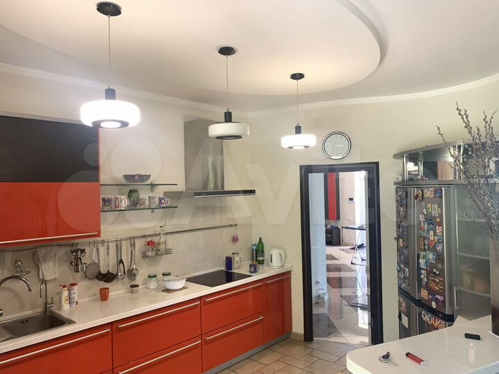 Дом 344 м² на участке 15 сот.