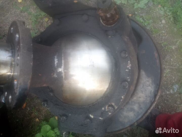 Поворотный кулак