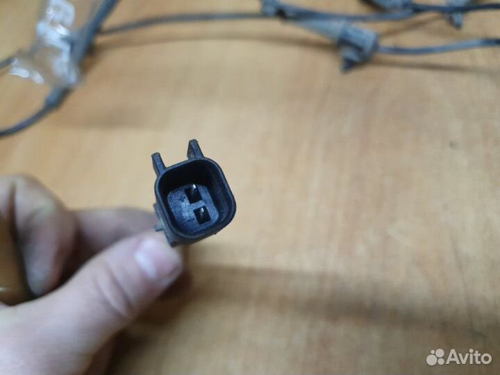 Датчик abs задний Opel Insignia седан 2.0I A20NHT