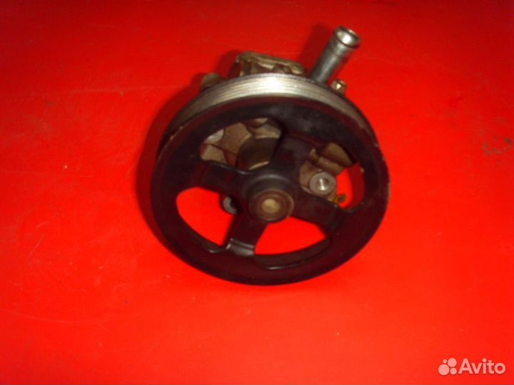 Насос гидроусилителя 4450A107 Mitsubishi Lancer 10