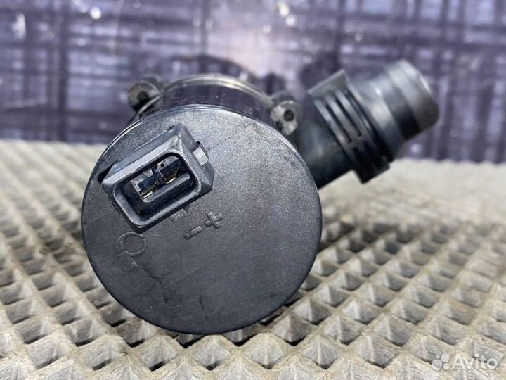 Электрическая помпа Bmw X5 E53 M54 2004