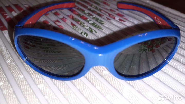 Солнцезащитные очки детские Италия