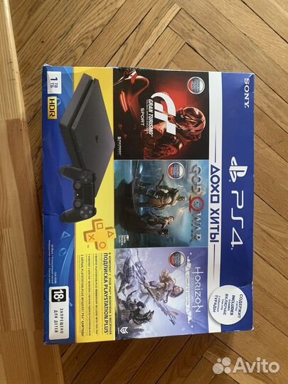 Игровая приставка sony ps4