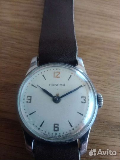 Часы Победа