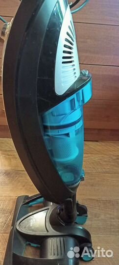 Вертикальный паровой пылесос 