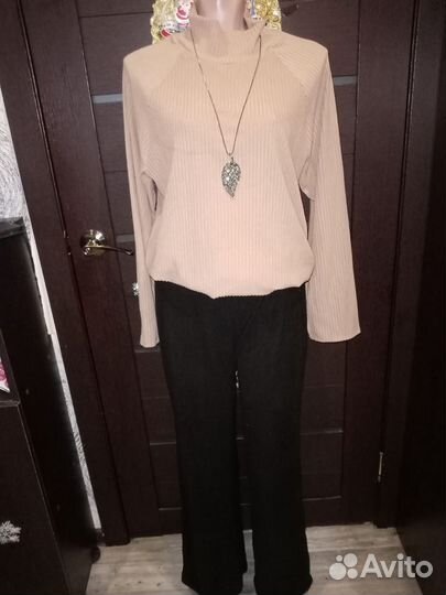 Новый костюм р.46