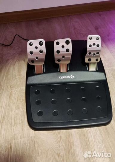 Руль Logitech Driving Force G920