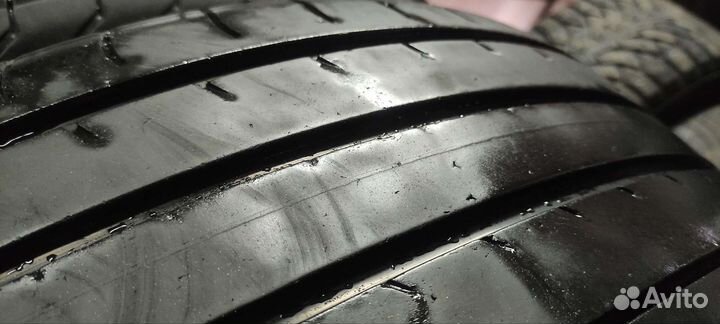 Yokohama Advan Sport V105 265/50 R20