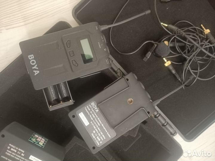 Петличный микрофон boya BY-WM8