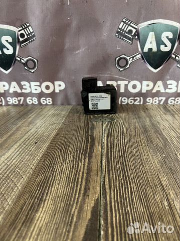 Блок клапанов пневмоподвески Kia quoris 3.8