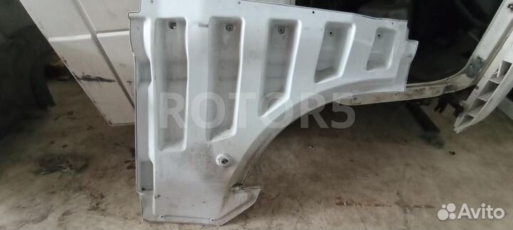 Накладка двери правой Mercedes-Benz Actros 4 (MP4)