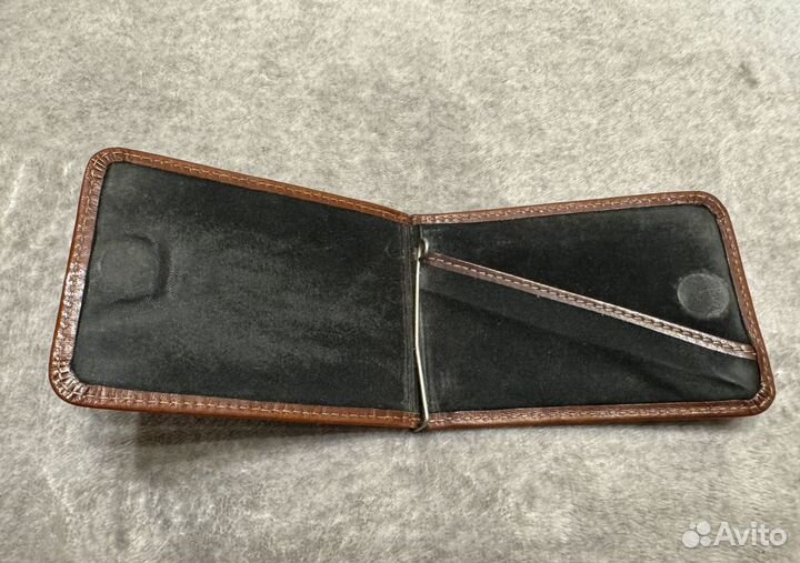 Зажим для денег