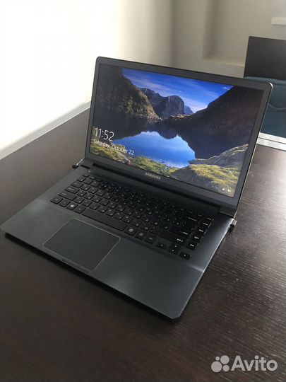 Ультрабук Samsung series 9