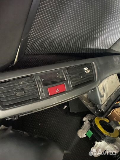 Накладка на торпедо mitsubishi lancer 9