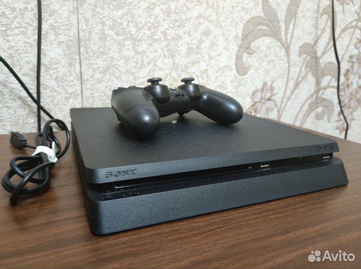 Sony PS4 slim 1tb