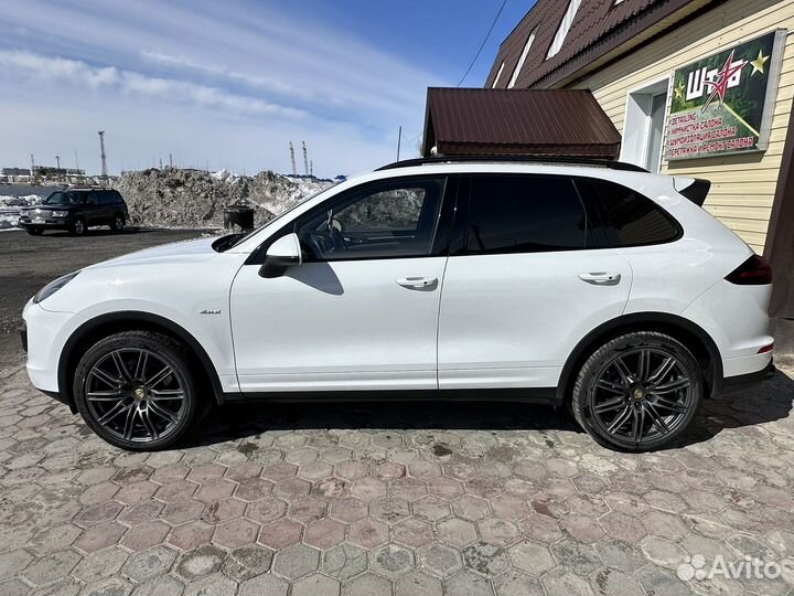 Porsche Cayenne 3.0 AT, 2015, 166 000 км